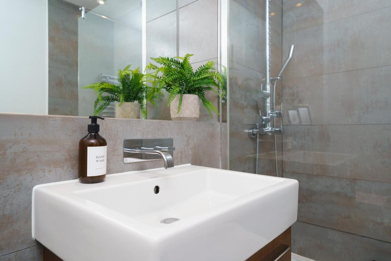 Trafalgar Sq 1 Bedr, 3 Beds Sleeps 6 London Exterior foto